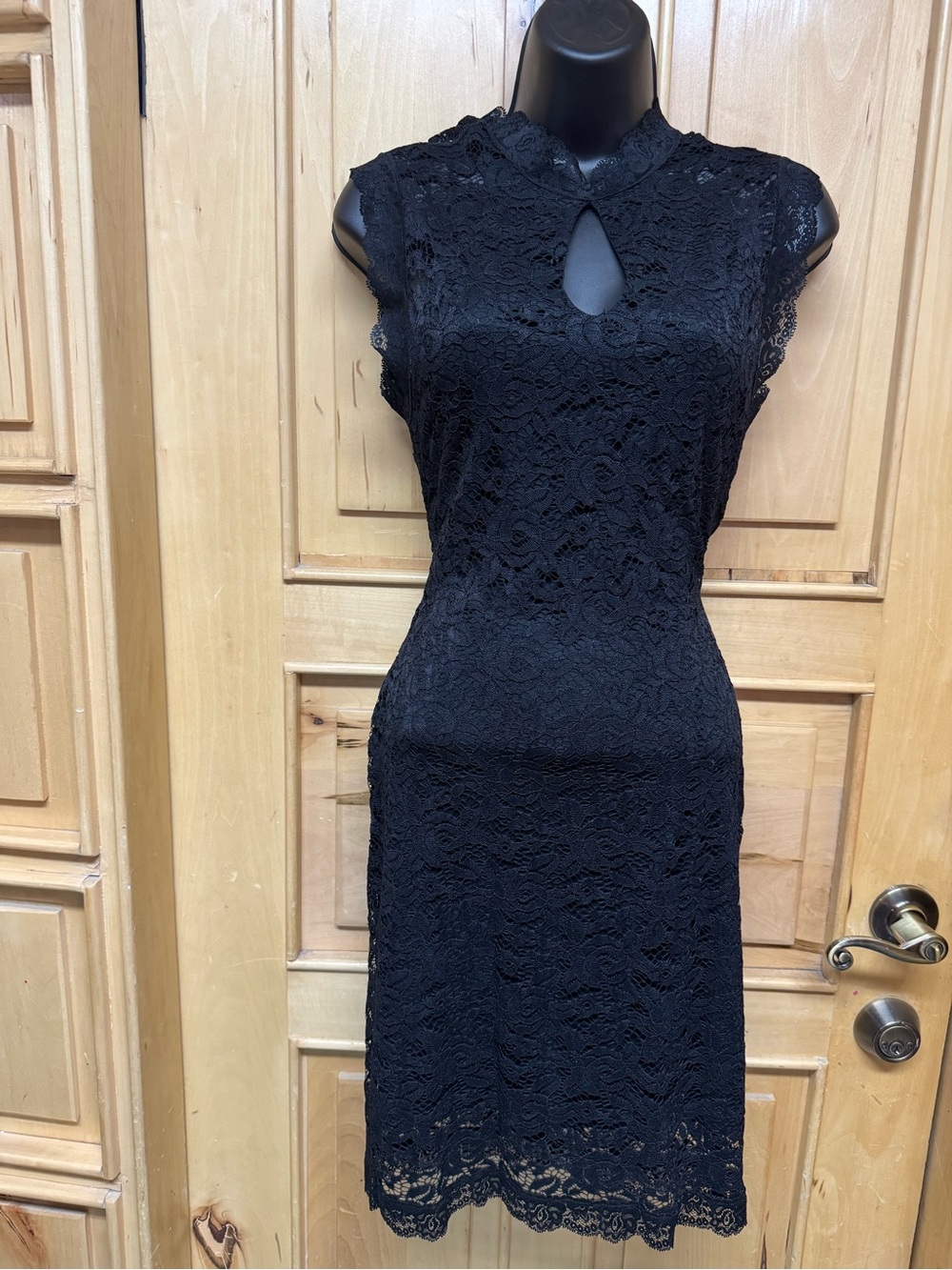 Almost Famous Black Lace Keyhole Sheath Dress